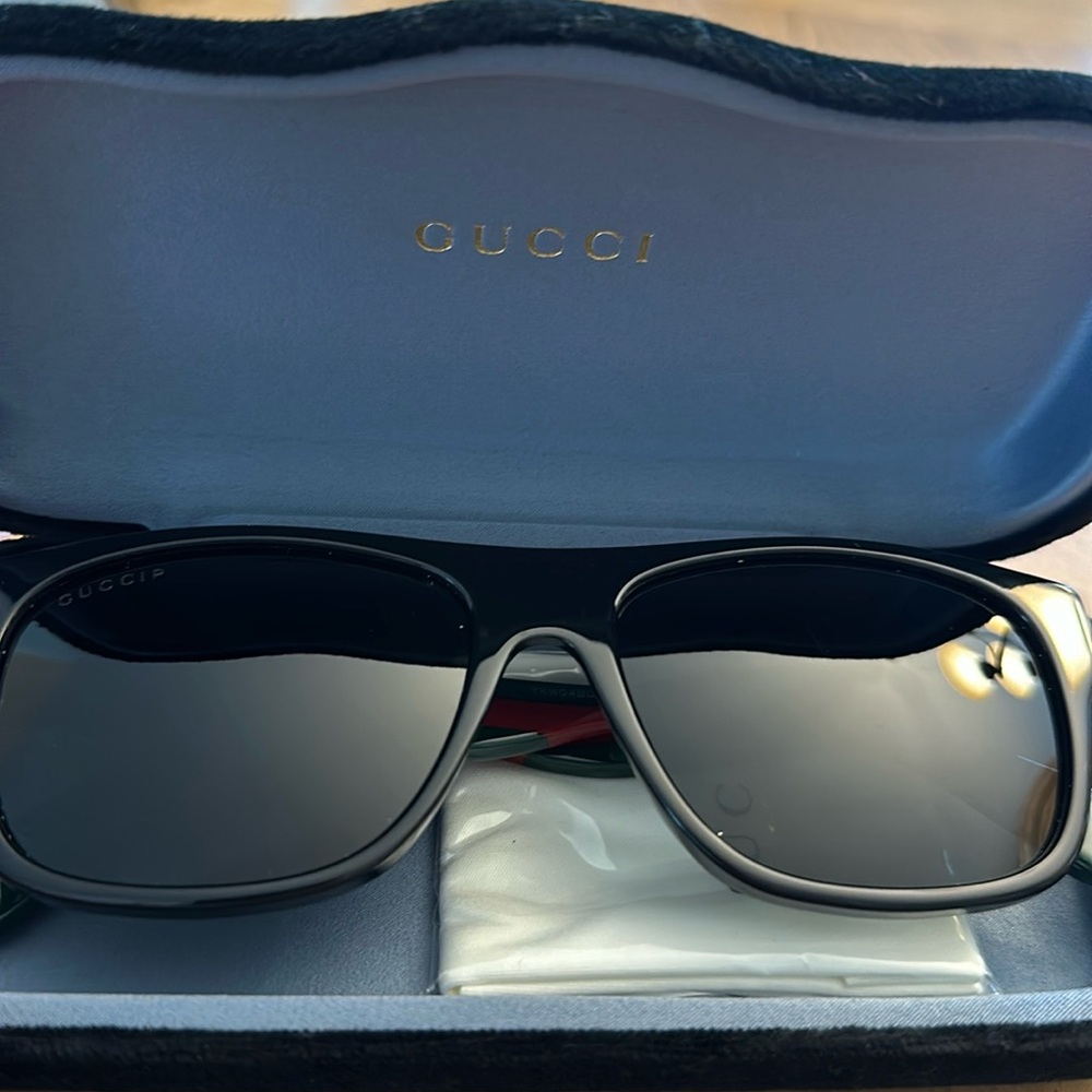 Gucci sunglasses
